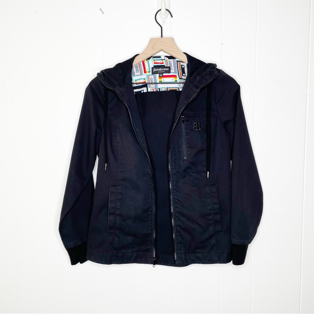 BETABRAND Jacket - Picture 2 of 12